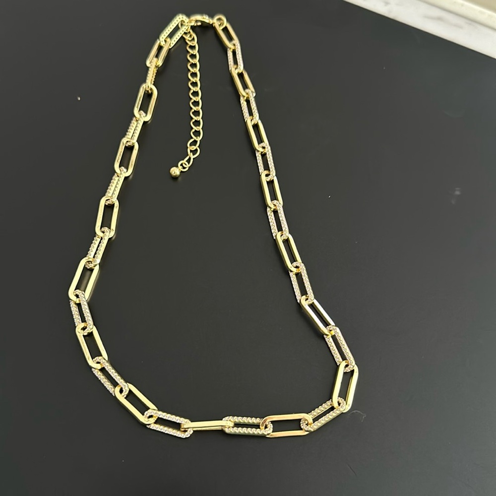 BB Lila Paperclip Necklace gold